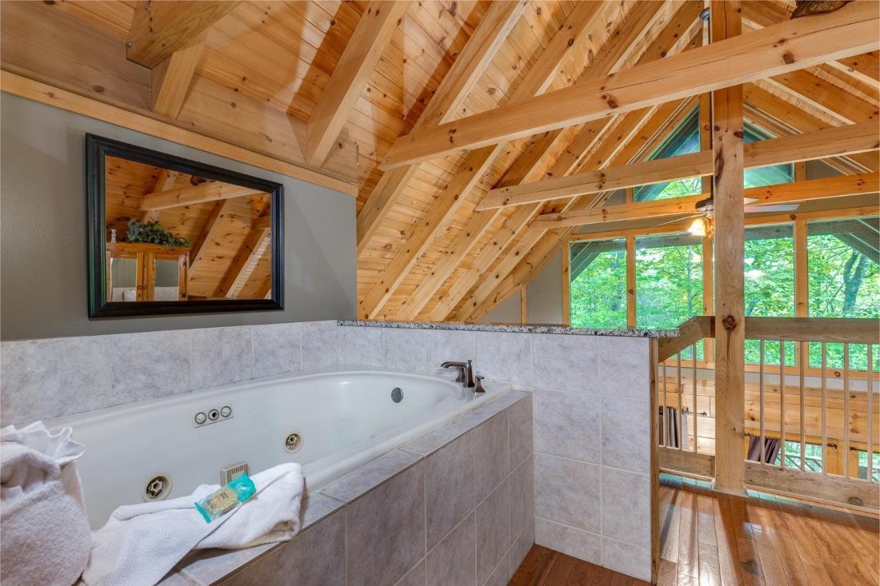 Above Ole Smokys Clouds Villa Gatlinburg Ngoại thất bức ảnh